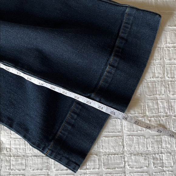 Loft Women’s High Waisted Wide Leg Jeans Size 00/24 Dark Indigo Wash - Picture 9 of 12